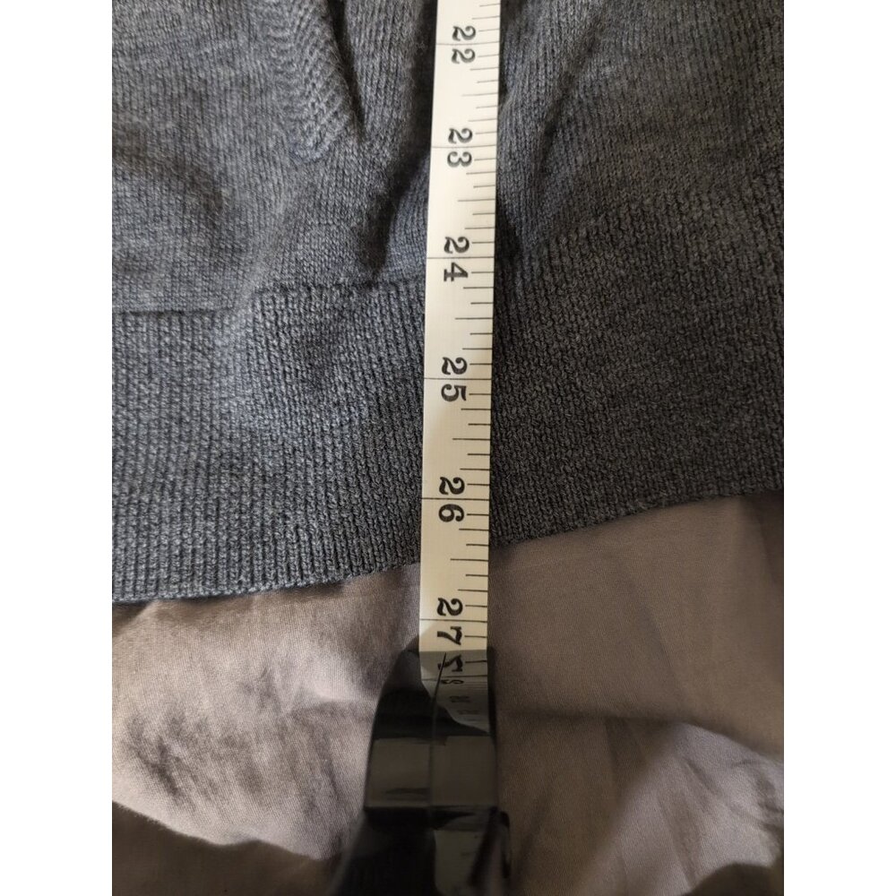 Tahari 100% Extra Fine Merino Wool Cardigan Sweater Women’s Small Gray - Picture 6 of 6